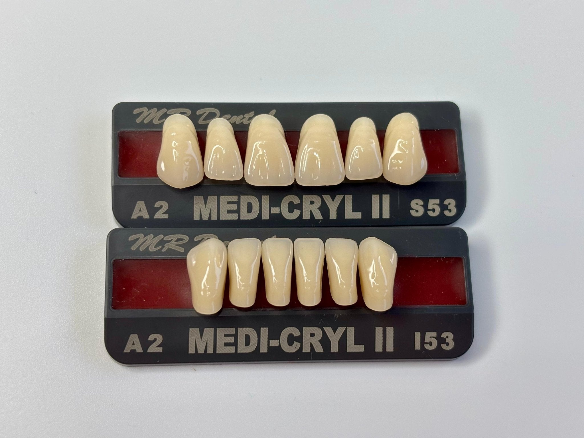 Mr Dental Medi Cryl Ii Fluorescence Enhanced Two Layer Acrylic Teeth - Global Surgicals