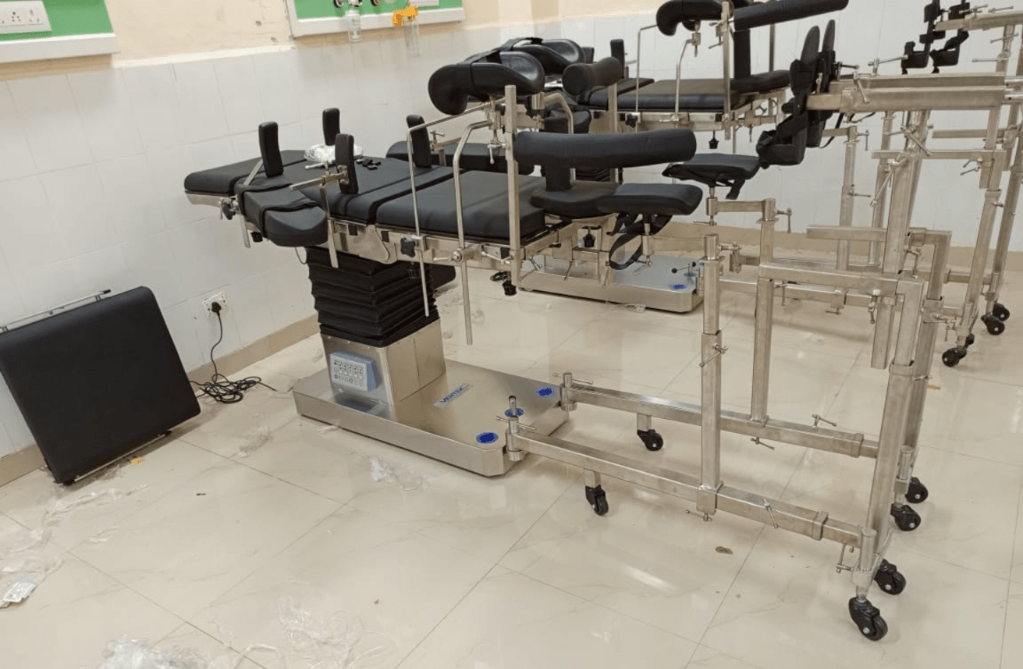 Ventek Electra 5001 Advance Electric OT Table - Global Surgicals