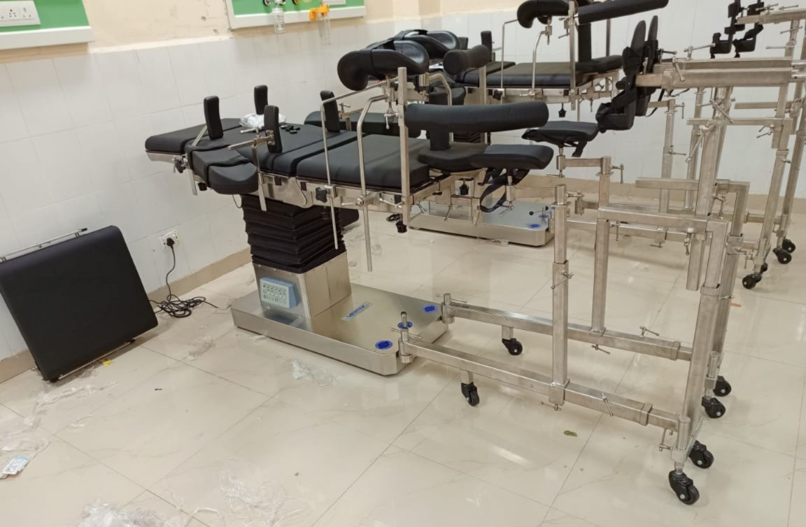 Ventek Electra 5001 Advance Electric OT Table