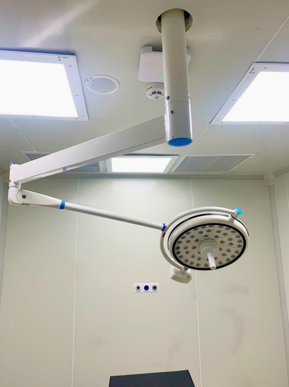 Ventek Solitaire OT LED Light - Global Surgicals
